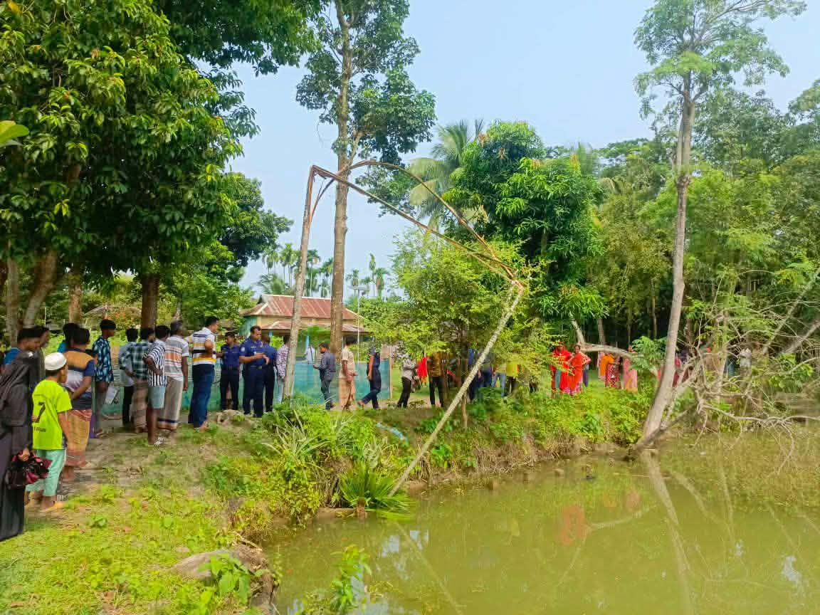 মদনে সুপারি গাছ থেকে পড়ে যুবকের মৃত্যু